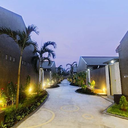 Bali Rich Villa Tuban Tuban  Exterior photo