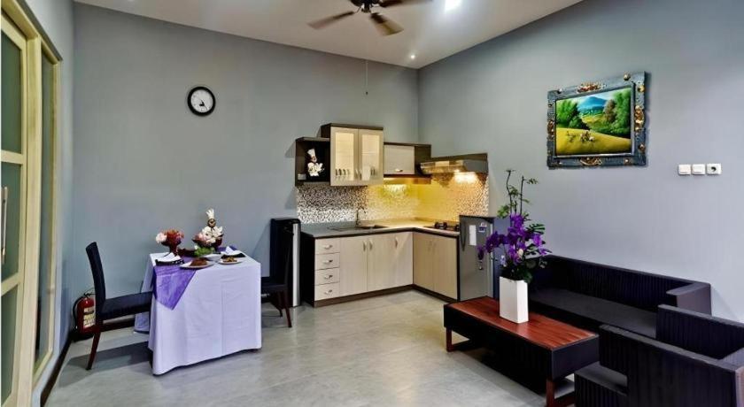 Bali Rich Villa Tuban  Exterior photo